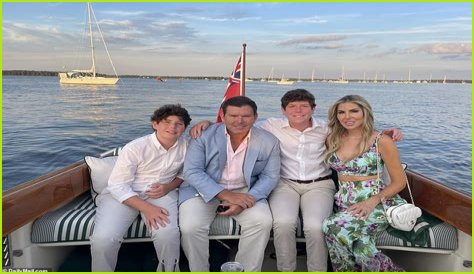 Bret Baier Wife, Son, Family, Net Worth, Height, Where Is He Now?